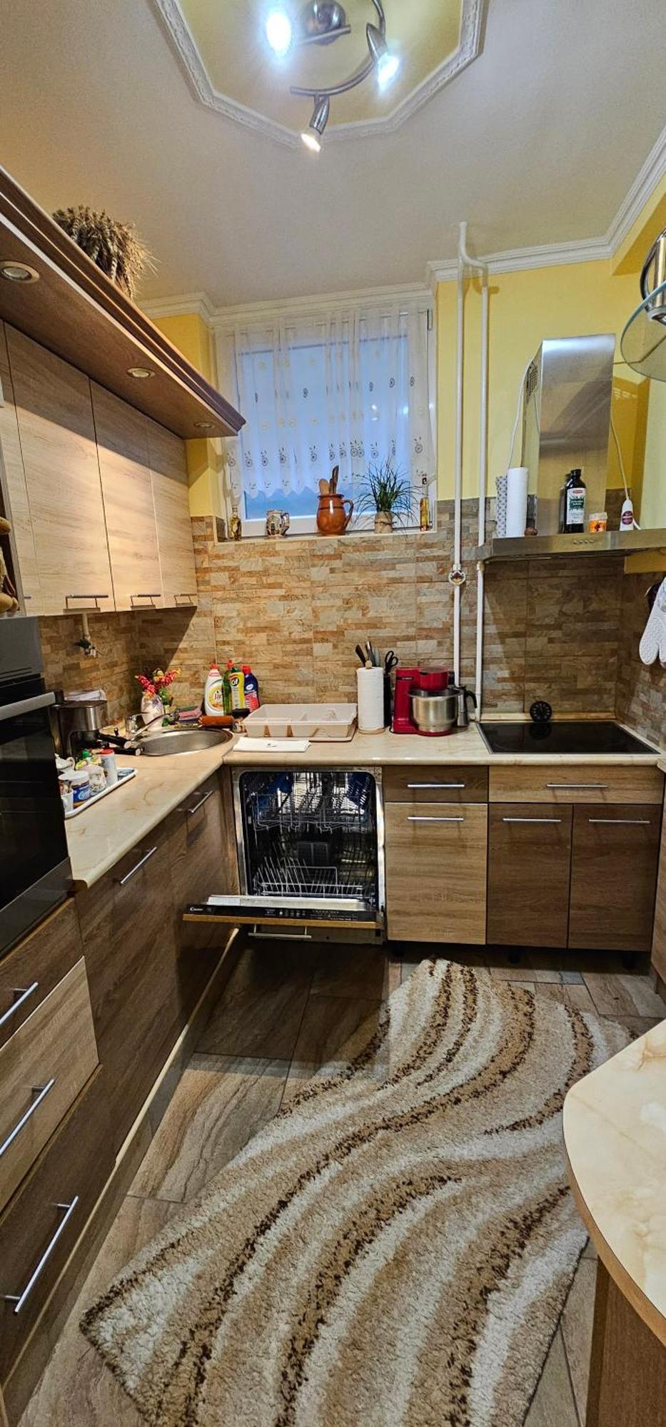Anna Gyoengye Apartman Debrecen Exterior foto